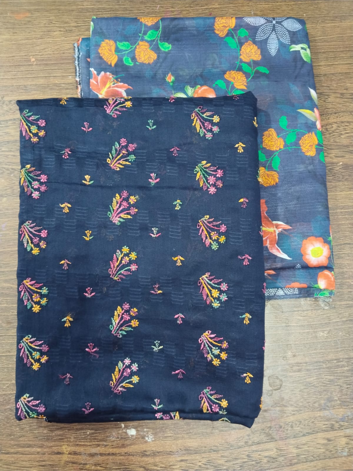 Bareeze Chicken Kari Lawn 2 Piece Suit