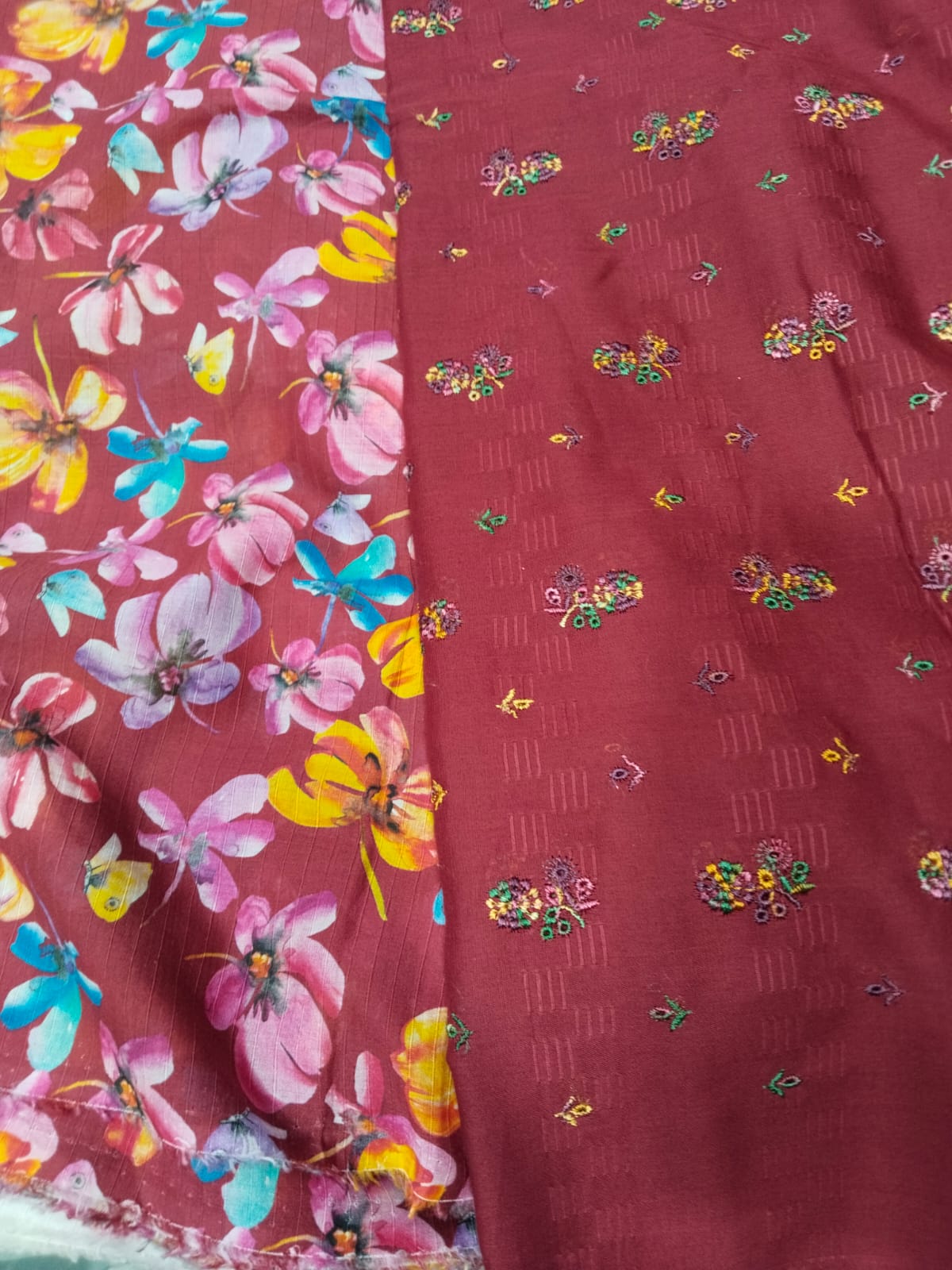 Bareeze Chicken Kari Lawn 2 Piece Suit