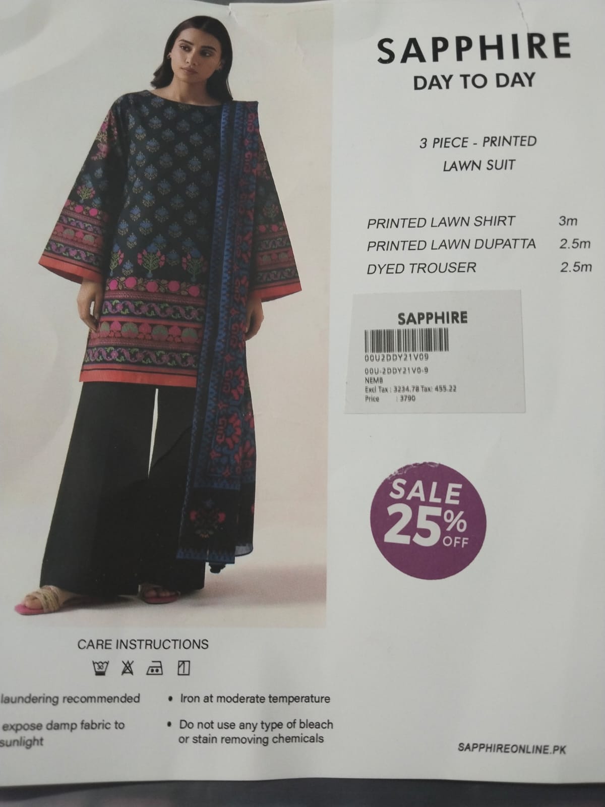 Sapphire Printed Lawn 3 Piece Suit